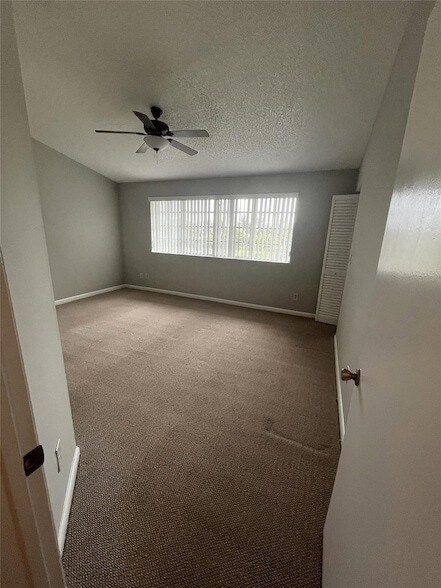 Building Photo - 8969 NW 38th Dr