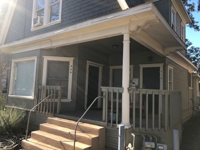 Building Photo - 930-936 Chestnut St