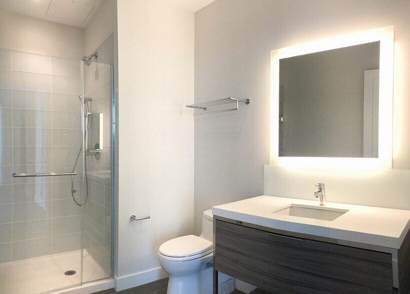 Building Photo - 188 Brookline Ave