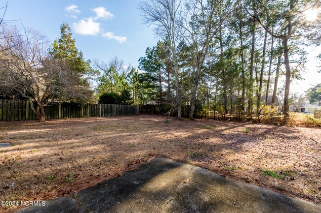 Building Photo - 111 Cherrywood Ct