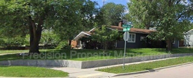 Building Photo - 2507 Michigan Ave