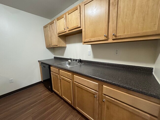 Building Photo - 50 Sentinel Court