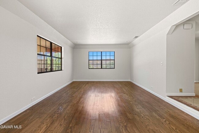 Building Photo - 13620 Pales Rd