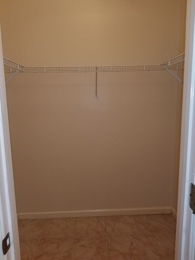 Building Photo - Ashley Lane, Enterprise, AL (Level Plains area)