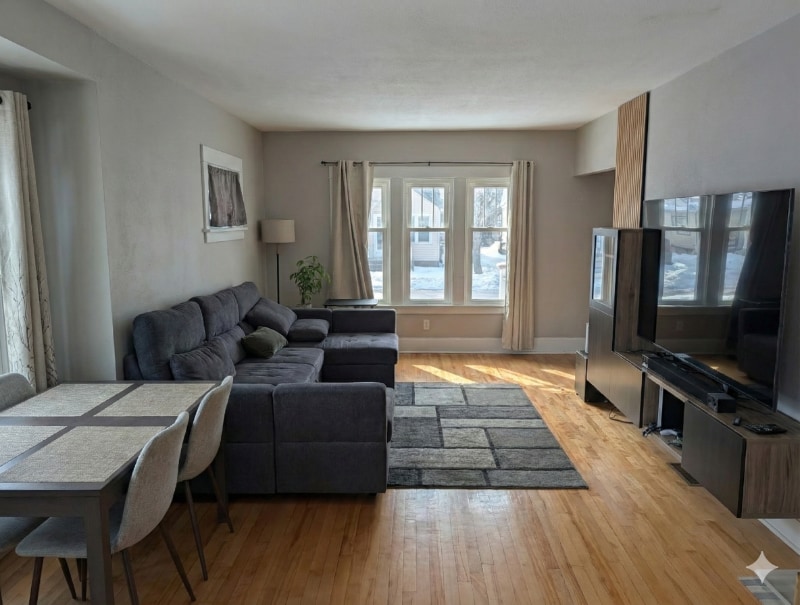 Building Photo - 6706 Vista Ave