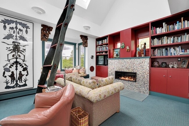 Building Photo - 17 Bourne Point Rd
