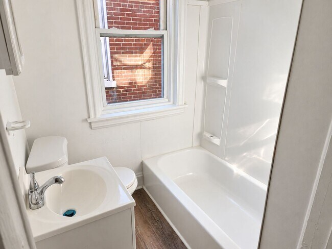 Building Photo - 209 S Harrison St