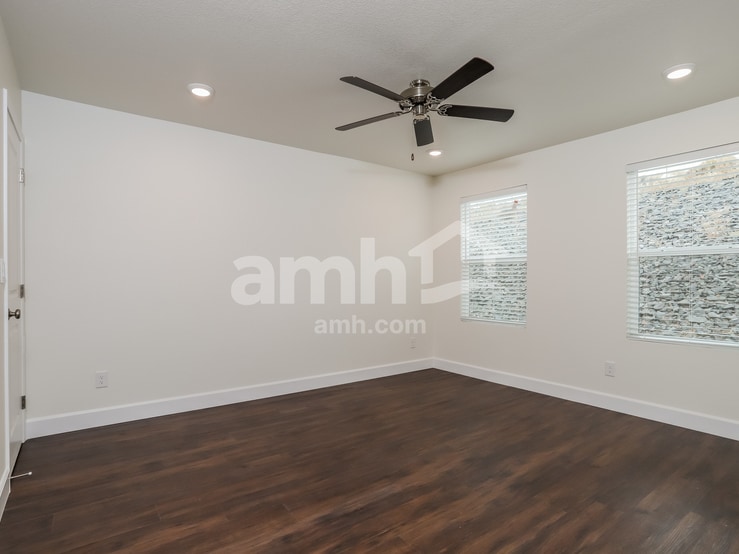 Building Photo - 6553 Enlightenment Dr