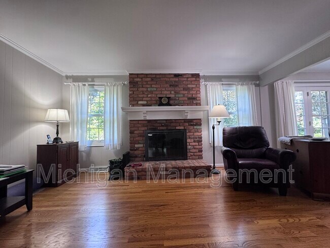 Building Photo - 42098 Banbury Rd