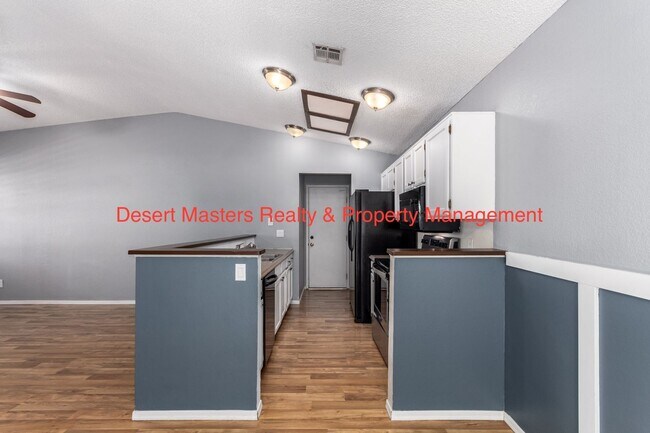 Building Photo - Perfect Place To Call Home in Mesa AZ