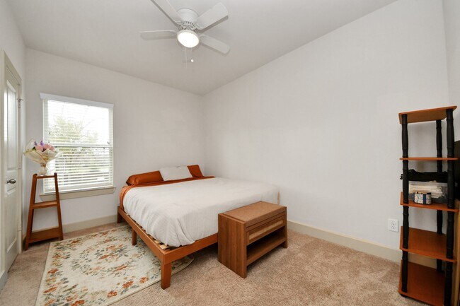 Building Photo - 9448 Kerrwood Ln