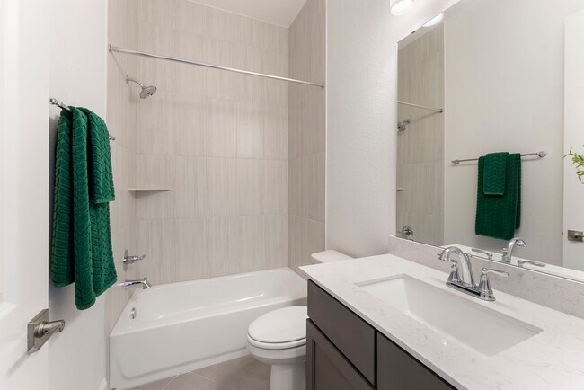 Building Photo - 26545 Pioneer Pointe Ct