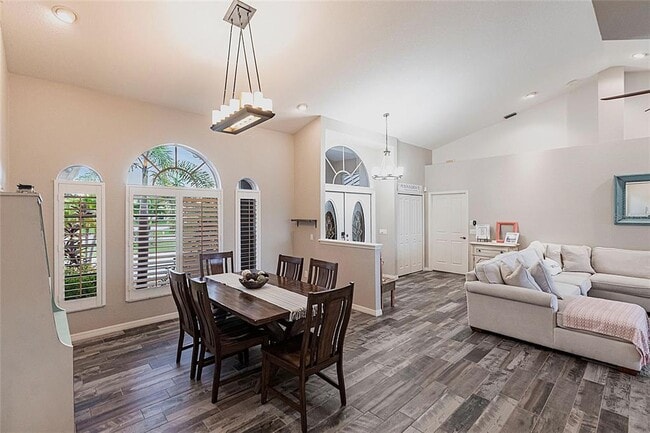 Building Photo - 1503 Suzi St