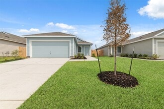 Building Photo - 12410 Mountain Daisy Rd