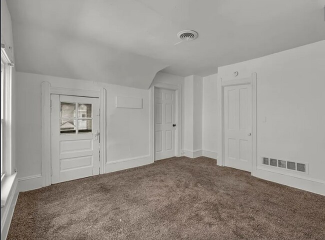 Building Photo - 3134 W 88th St