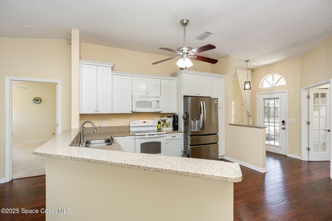 Building Photo - 3623 Egret Dr
