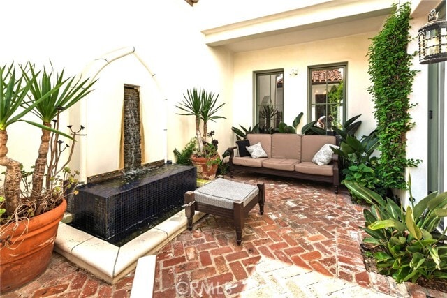 Building Photo - 26 Tasman Sea