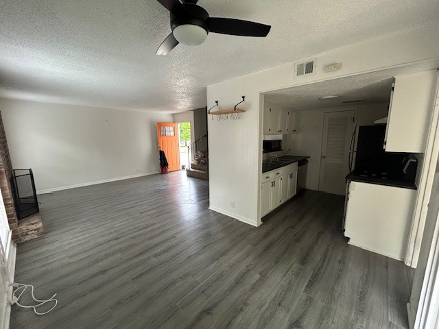living room from the back door - 1403 Fairfield Dr