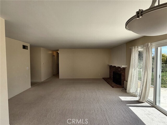 Building Photo - 28845 Briarhurst Dr