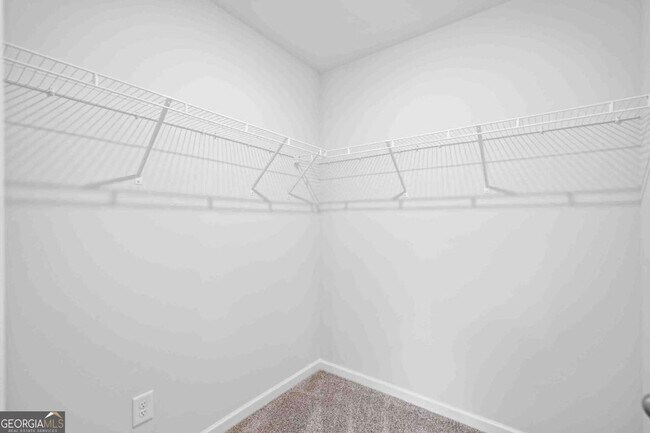 Building Photo - 279 Wells Cir