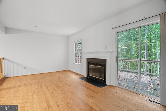 Building Photo - 9220 Brewington Ln