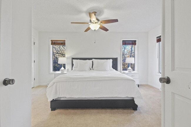 Building Photo - 2804 Melody Ln