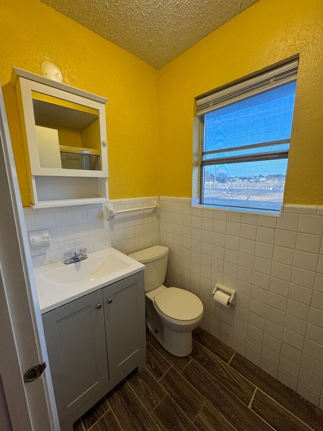 Building Photo - Lorena ISD