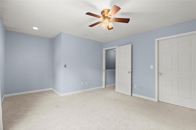 Building Photo - 164 Oxbo Rd
