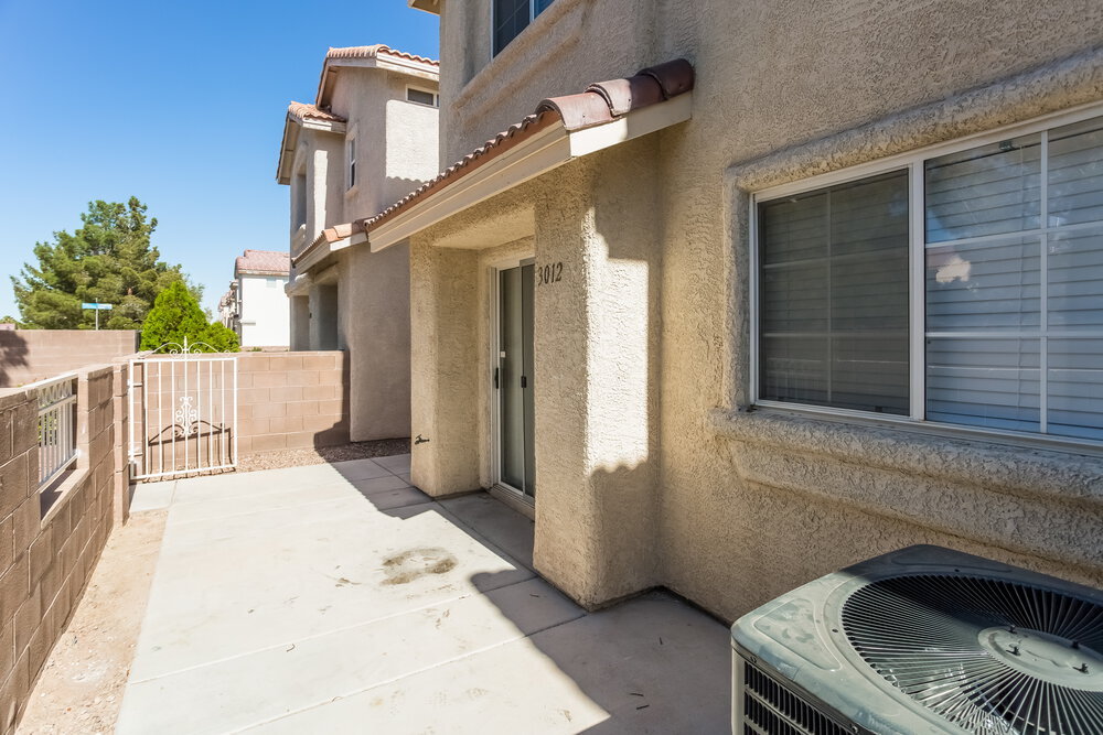 Building Photo - 3012 Sunrise Bay Ave