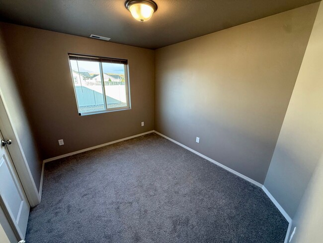 Building Photo - 10348 Sienna Lp