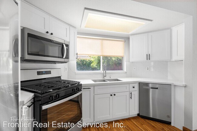 Building Photo - 4 br, 3 bath House - 10701 galway