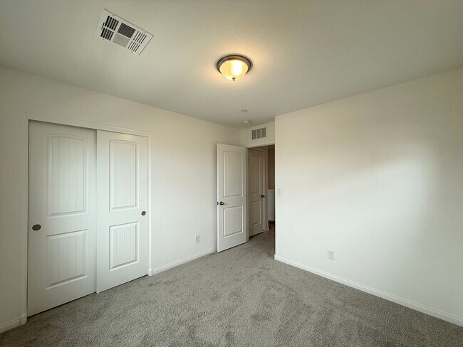 Building Photo - Brand-New 4-Bedroom Home in Cadence with Mountain Views & Modern Upgrades