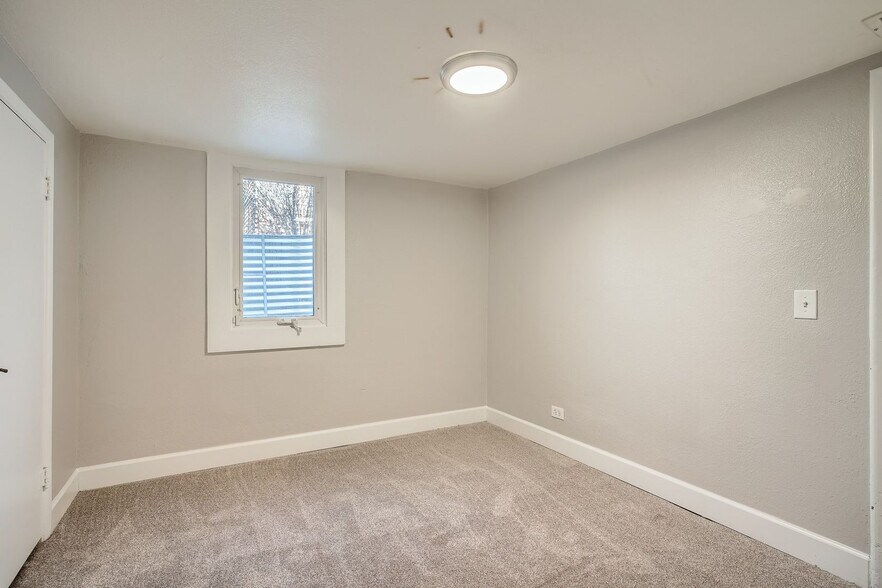 Building Photo - 4020 S Bannock St