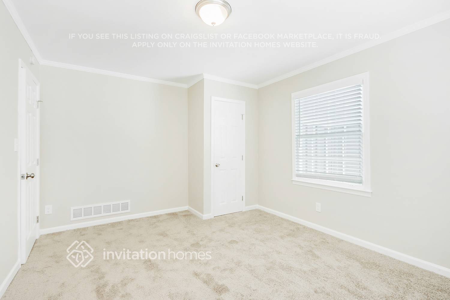 Building Photo - 1427 Drayton Woods Dr