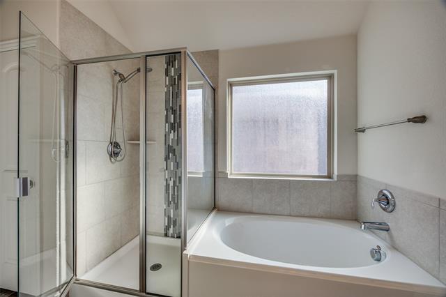 Building Photo - 4533 Hemingway Ave