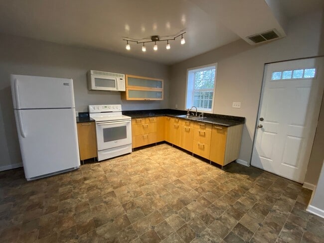 Building Photo - 50 West Wiley Street