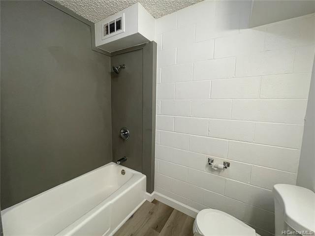 Building Photo - 1651 Frog Ln