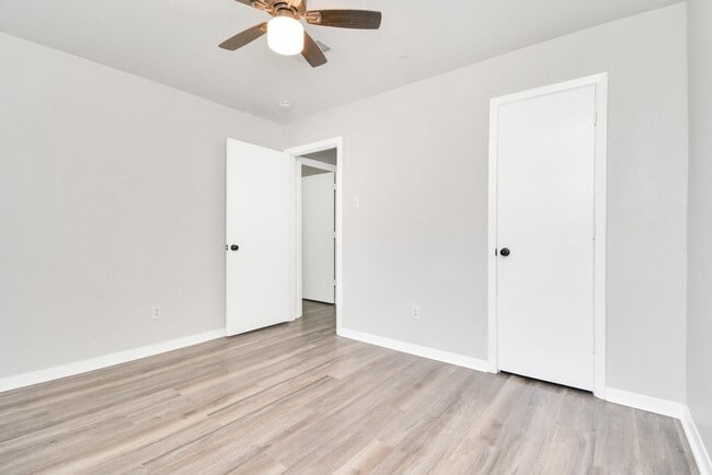 Building Photo - 11310 Sagewind Dr
