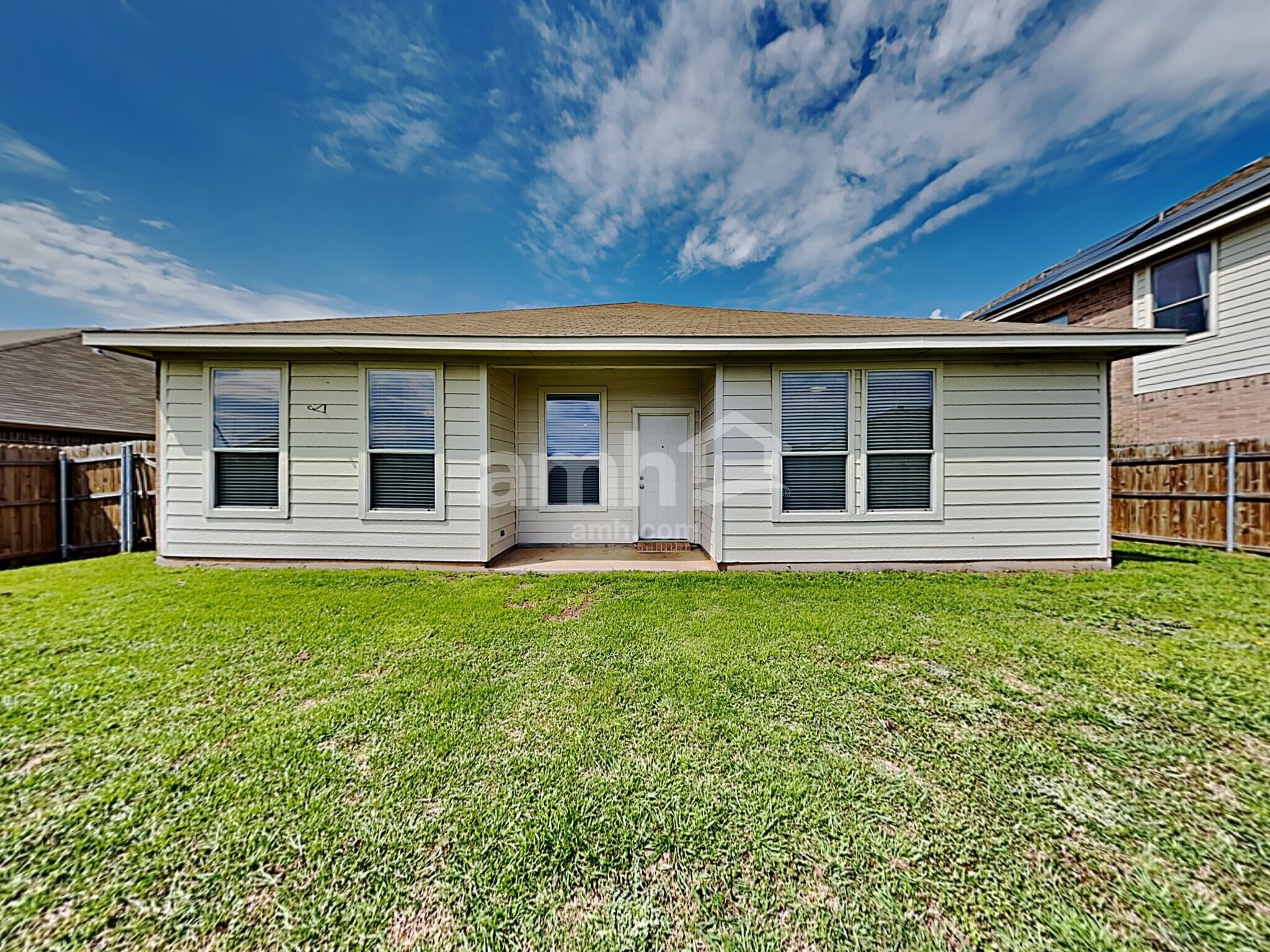 Building Photo - 1224 Dianthus Dr