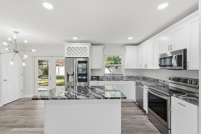 Building Photo - Section 8 Accepted! Beautiful Home in Largo - Spacious Backyard and Move-in ready! 3bed|2bath