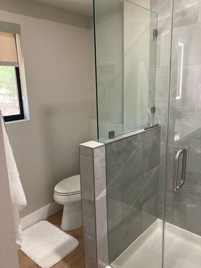 Building Photo - Spectacular, Panoramic Red Rock Views in West Sedona