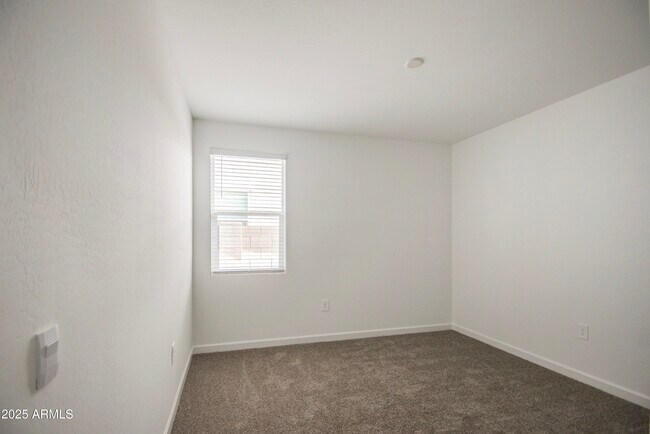 Building Photo - 1749 W Stealth Ave