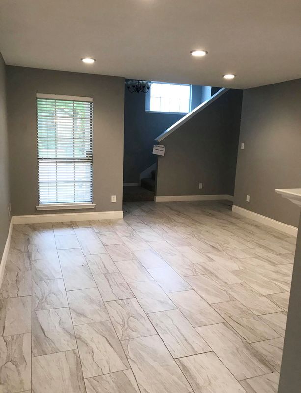 Building Photo - 3425 Renaissance Dr