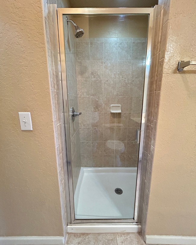 Building Photo - 8539 Gate Pkwy W