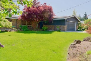 Building Photo - 4118 93rd Ave SE