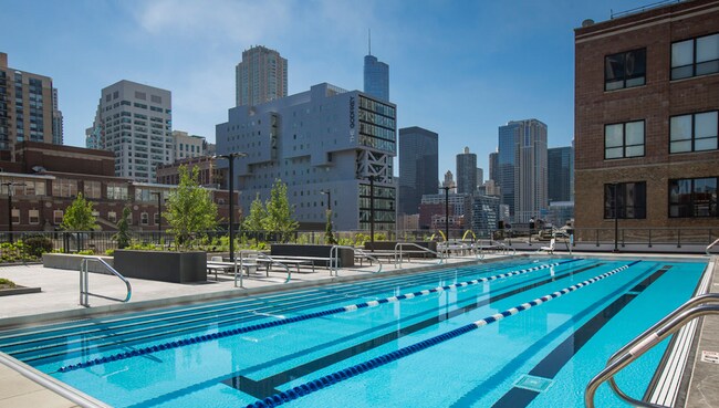 Building Photo - 61 W Superior St