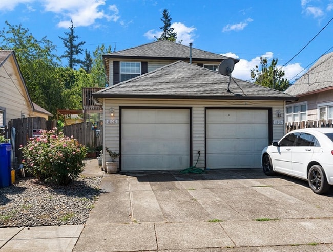 Building Photo - 8108 SE Knight St