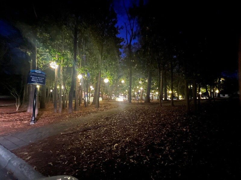 Building Photo - 506 S Spring Ave