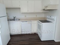 Building Photo - 2832 E Le Marche Ave