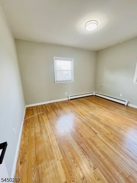 Building Photo - 426 Miltonia St